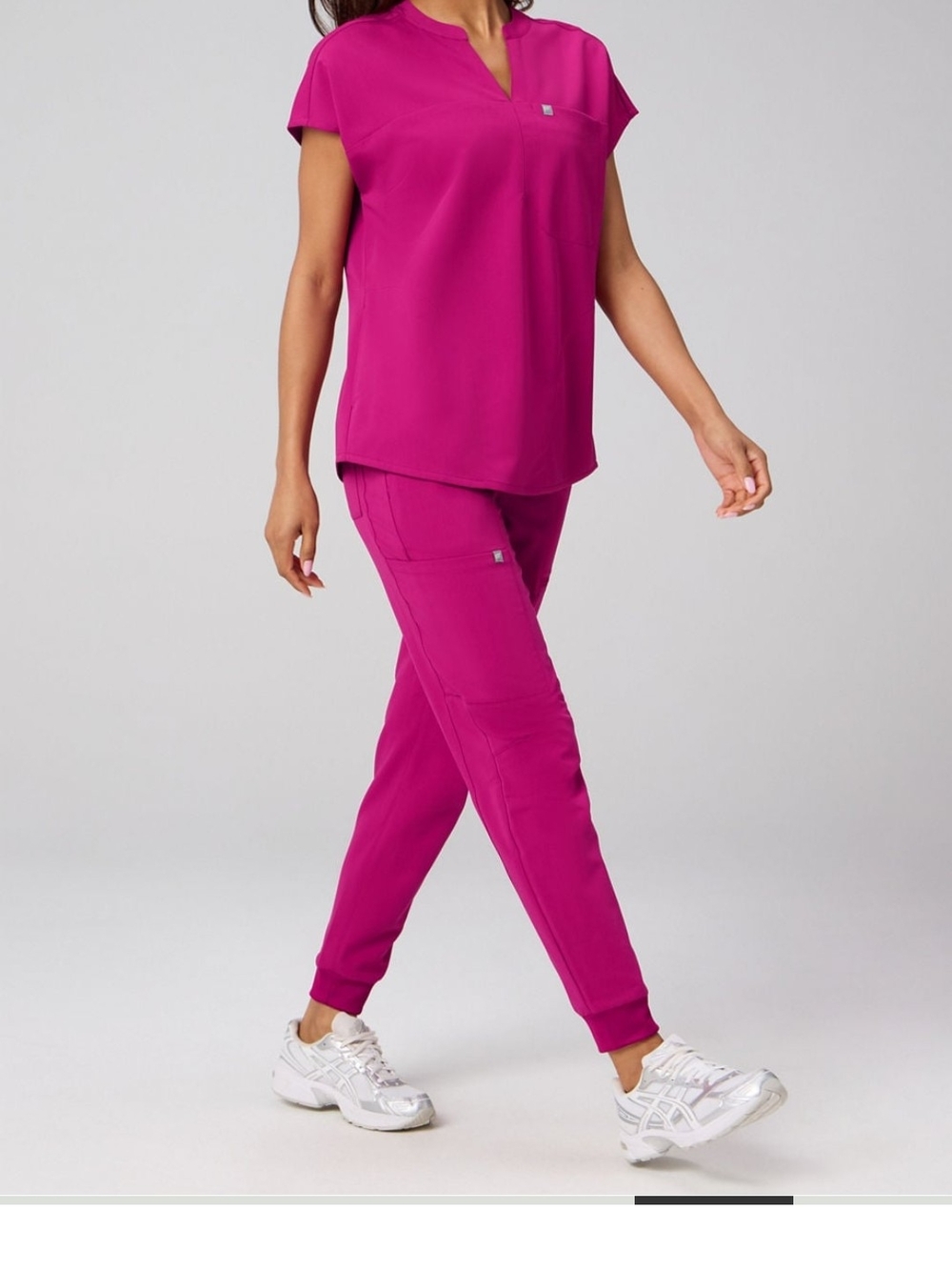 Fabletics Women's Scrub Set - Picture 4 of 4